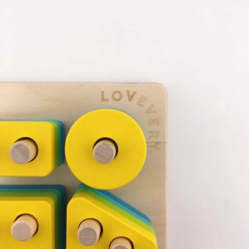 Lovevery Sort & Stack Peg Puzzle The‎ Enthusiast Play Kit Montessori wooden
